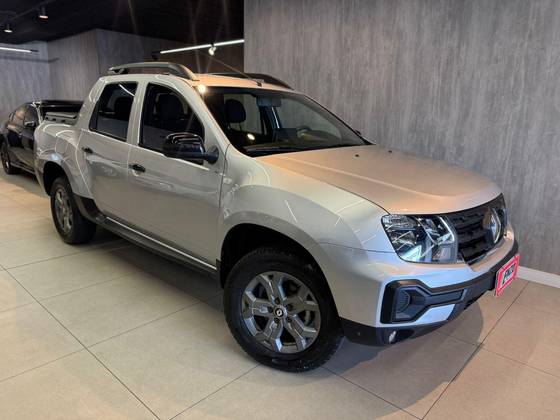 RENAULT OROCH 1.6 16V SCE FLEX INTENSE MANUAL RENAULT OROCH 1.6 16V SCE FLEX INTENSE MANUAL